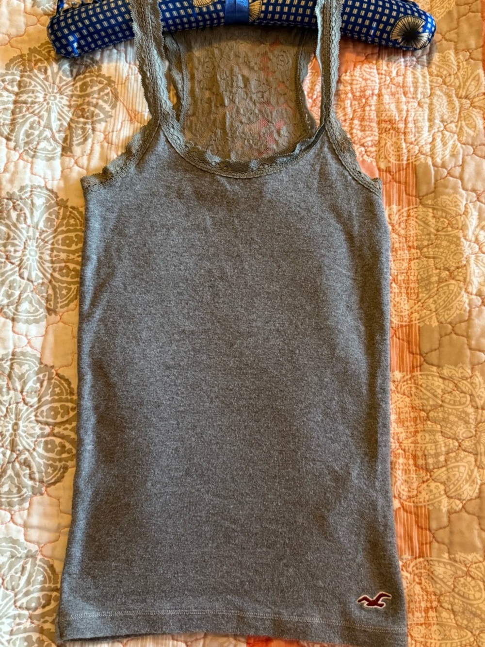 2000s Hollister Gray Lace-Trim Camisole Tank